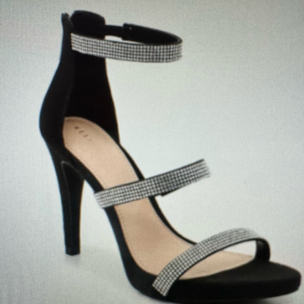 Kelly & Katie Black and Silver Strappy Heels - Picture 6 of 6